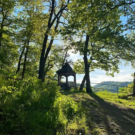 Kleines Zu Füßen Des Rennsteigs Ferienhaus
