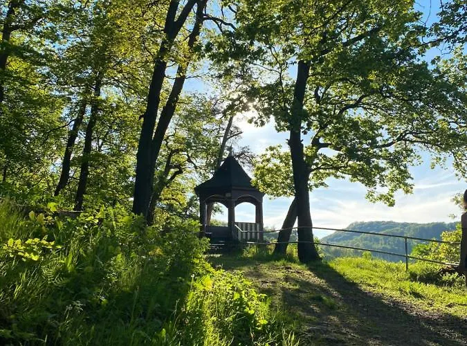Kleines Zu Füßen Des Rennsteigs Ferienhaus